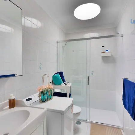 Paloma 14 * Puerto del Carmen (Lanzarote)